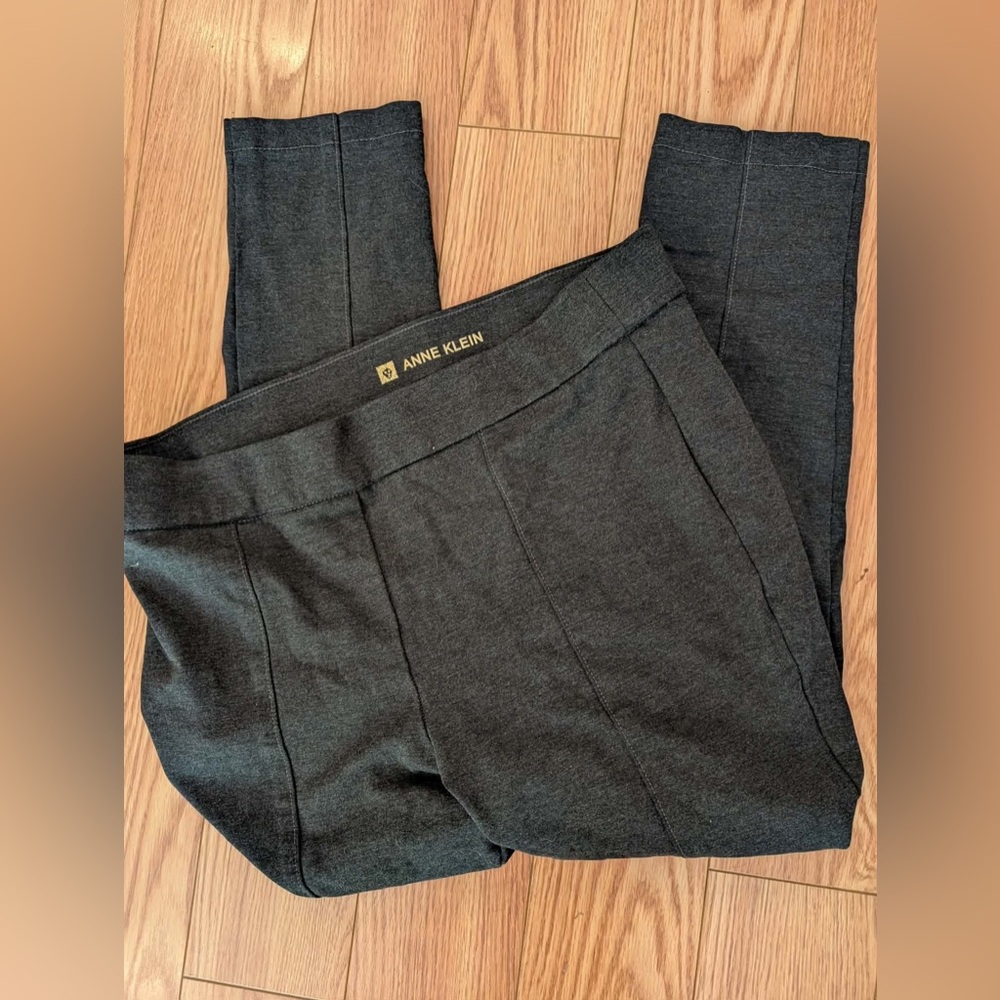 Anne Klein Black Ponte Pull-On Pants